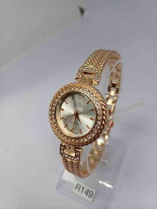 Ladies Rose gold royalty watch
