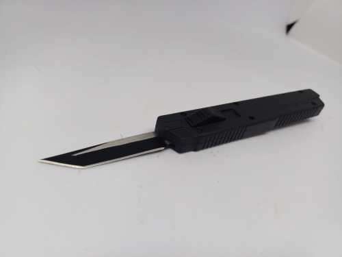 Switch Blade knife