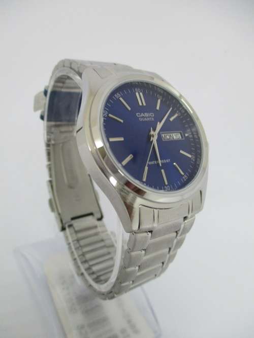 Casio mens watch