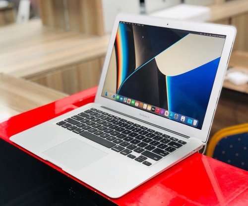 Special Offer  MacBook Air (13-inch, Early 2015) Core I5 4GB RAM, 1TB SSD Storage