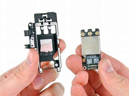 802.11n Airport/Bluetooth Board Replacement for Unibody MacBook Pro (Early 2011 to Mid 2012)