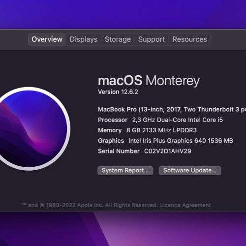 2017 Apple macbook pro 13 inch Retina Core i5 8GB RAM 256GB SSD Storage
