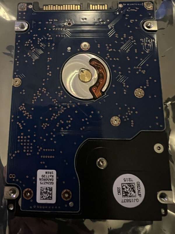 HGST 1TB 2.5` SATA MAC or PC Laptop Hard Drive 2017-2018 Model Hours Report
