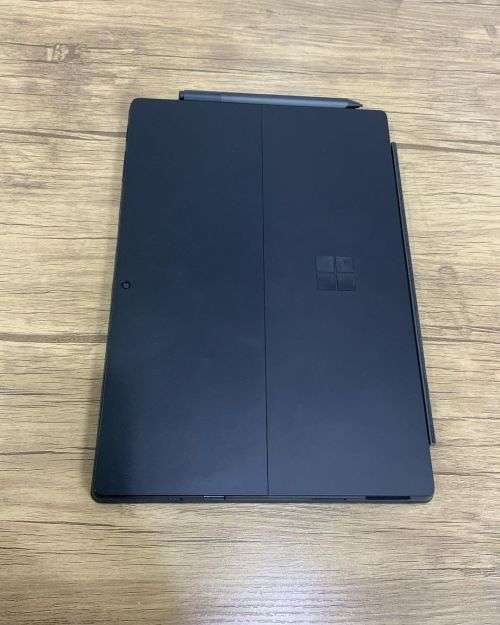 Microsoft surface pro 7 Core i5 10th Generation 8GB RAM 256GB SSD Storage Dark Color