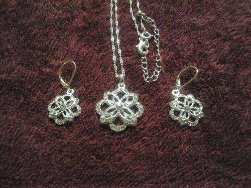Silver Necklace With Earrings.