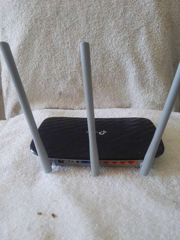 TPLINK AC750 wireless dual band router