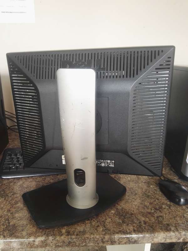 Dell 19` LCD Monitor, E19sf