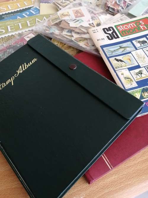 REDUCED!!!   ***BUNDLE*** Setempe Mags - Catalogues - Albums - Stamps