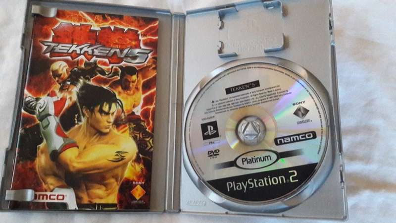 Tekken 5 (PS2)