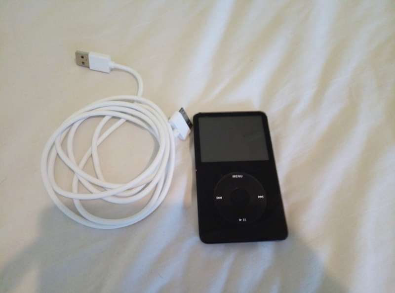 Apple iPod Classic 30Gb 5th Gen A1136