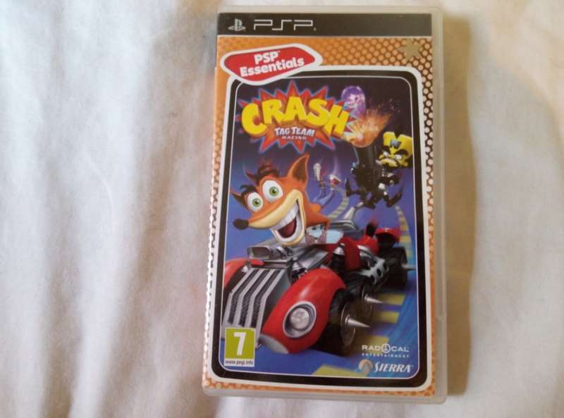 Crash Tag Team Racing (PSP)