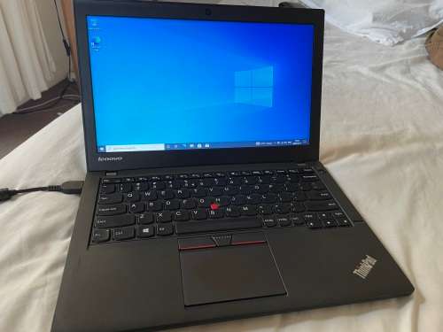 Lenovo ThinkPad X250 i5-5200U 8GB RAM 240GB SSD