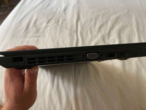Lenovo ThinkPad X250 i5-5200U 8GB RAM 240GB SSD