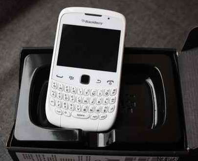 BLACKBERRY CURVE 9300 - UNLOCKED White BERRY 3G GSM