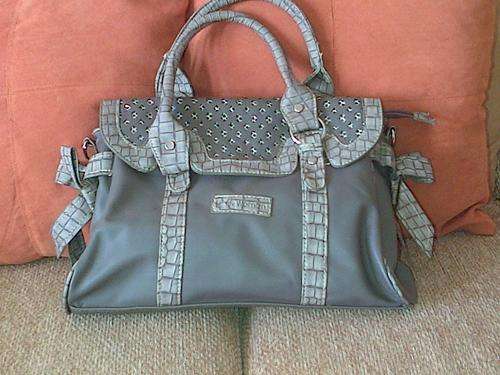 STUNNING GREY HANDBAG******unwanted gift from pakistan