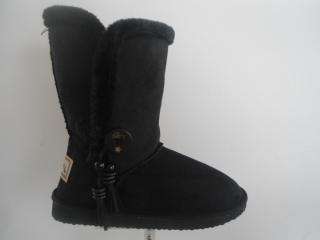WARM WINTER UGG- size 7