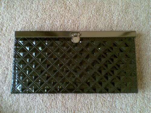 lovely ladies purse- crocodile skin look in black