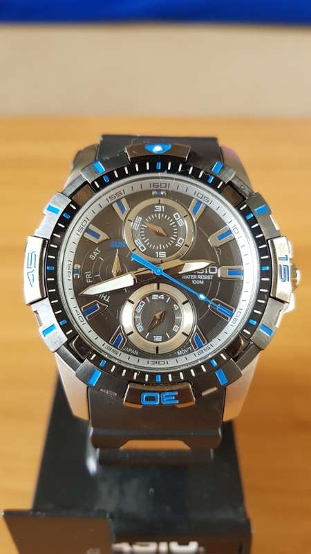 CASIO S/S CASE- EXCELLENT CONDITION!