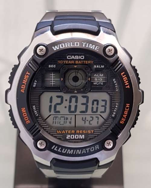 CASIO DIGITAL-200M WR-10 YEAR BATTERY