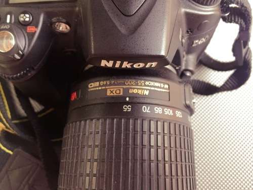 NIKON D90 DSLR Camera