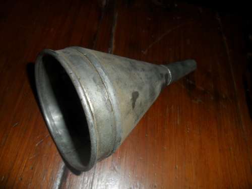 Vintage Metal Funnel / Tregter