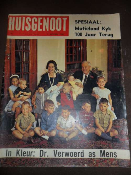 Huisgenoot - 7 Oktober 1966 - Dr. Verwoerd as mens