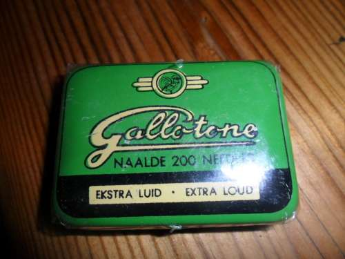Vintage Gallotone Needles - Extra Loud - 200 - Still Sealed ( In Tin Box)