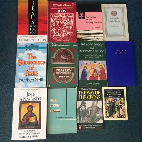 12 x Christian / Bible books