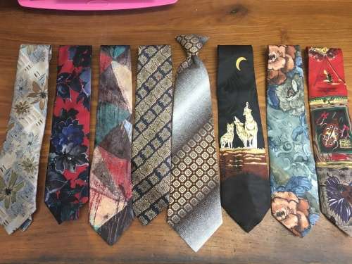 8 x Ties