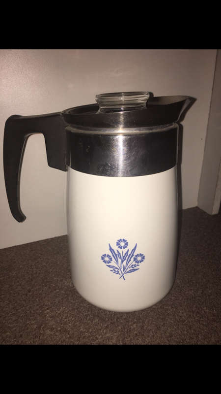Corning Ware 6 Cup Coffee Pot - Read description
