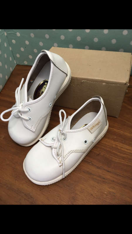 Rich Rags Size 7 Baby Shoe White - Genuine Leather Uppers
