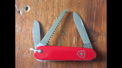 Victorinox Switzerland - Elinox Pocket Knife - Rostfrei
