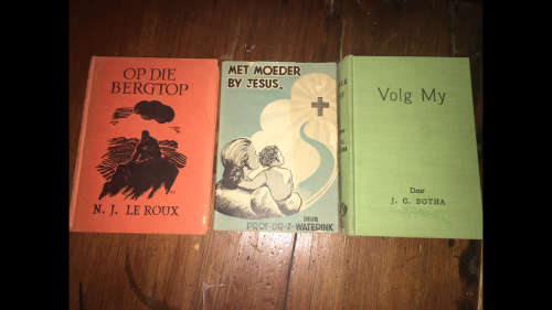 3 x Africana books
