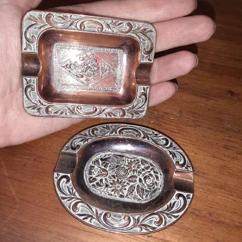 2 x Small Brass / Copper Ashtrays with beautiful detail