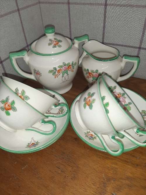 Vintage Tea Set - Made in Japan - Beautiful!!! - See pictures
