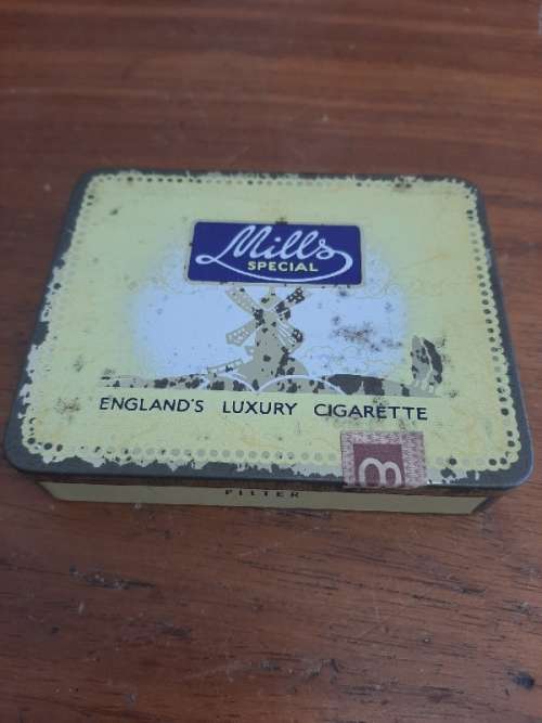 Vintage Mills Special Cigarette Tin