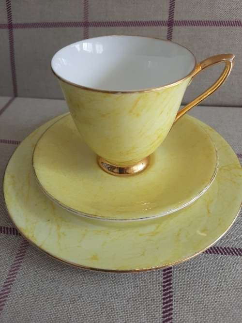 Royal Albert Gossamer Yellow Trio - Smaller cup