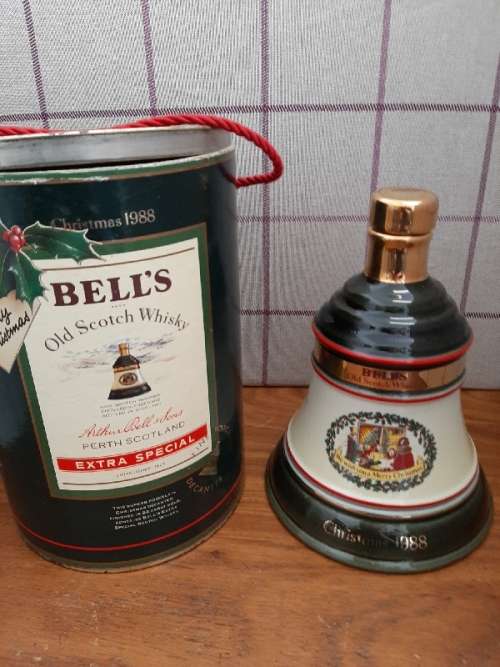 Wade Bell`s Whisky  Porcelain Decanter - Empty - Christmas 1988 - In original container