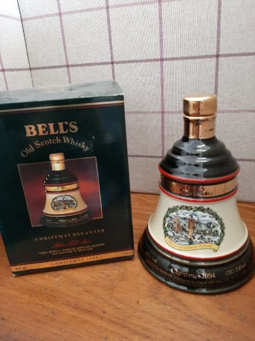 Wade Bell's Whisky Decanter - Empty - in Original Box - Christmas 1994