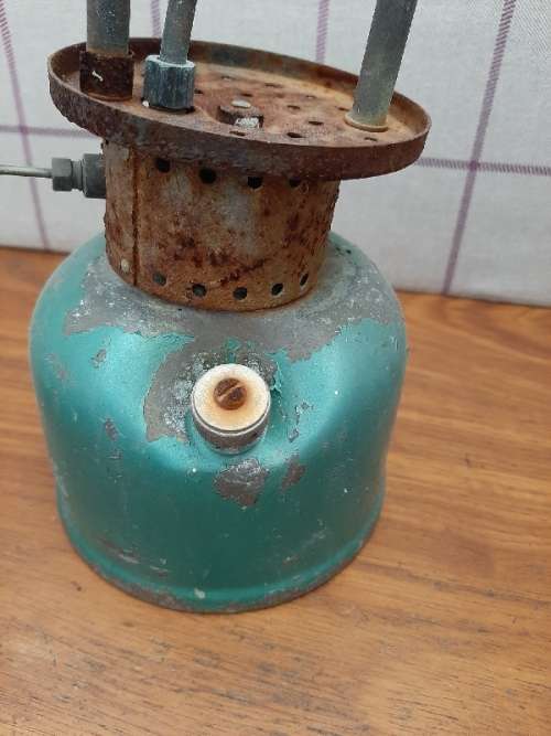 Coleman for parts or restoration - see pictures