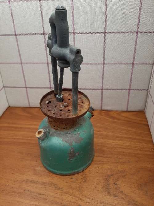 Coleman for parts or restoration - see pictures