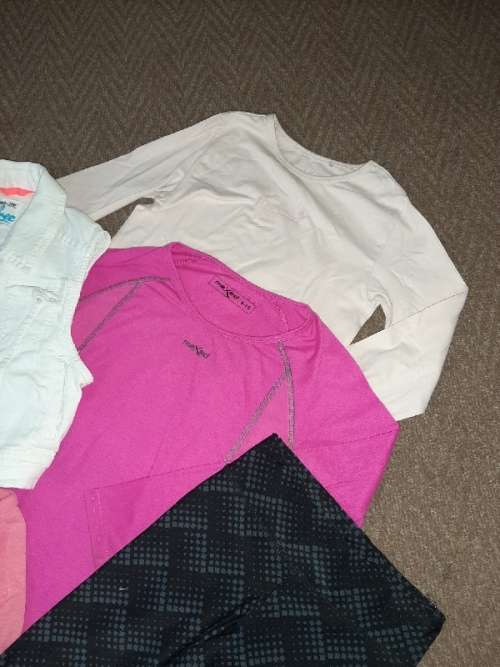 9 x Girl Cloting Items - 9-10 Years (Cotton On, Earth Child, Zara, Jockey, Maxed)