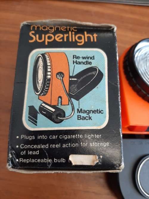 Vintage Magnetic light