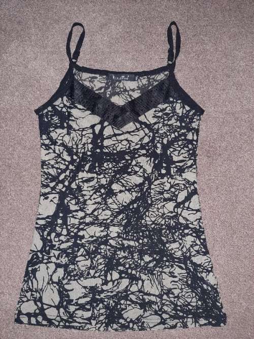 Beautiful Strappy Top - Size M/L