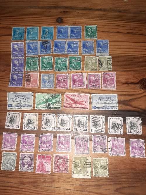 53 x USA Stamps