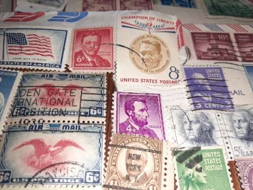 100 x United States Stamps - See pictures