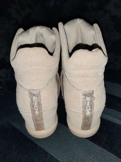 Skechers - SKCH+3 Hidden Wedge Sneakers - Size 4.5