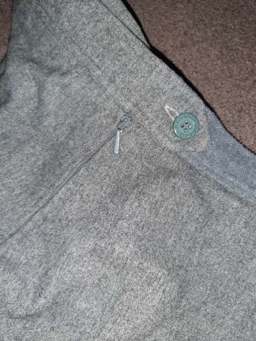 Beautiful Vintage Grey Skirt - Size M to L
