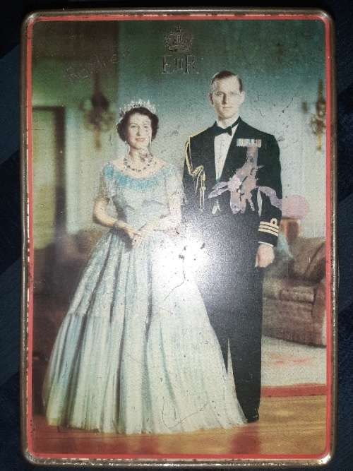 Edward Sharp Tin - Coronation - Queen Elizabeth