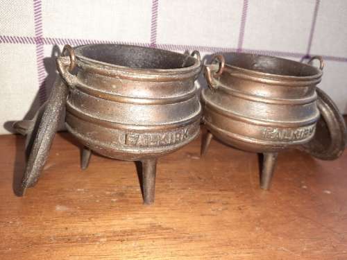 2 x Miniature Falkirk Pots - Ornamental Pieces